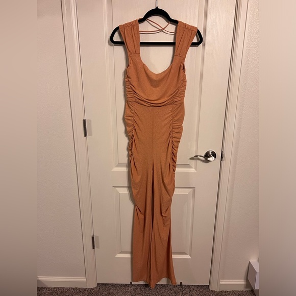 Free People Movement Peach Flare Leg Rouched Onesie Medium - Picture 4 of 8